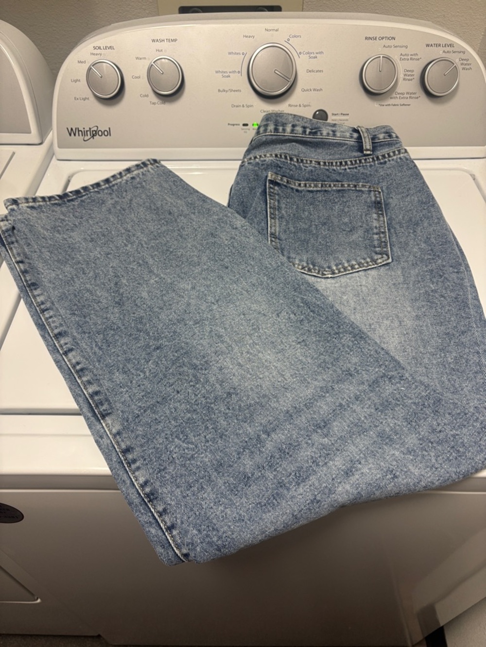 Women’s Blue Washed Jeans